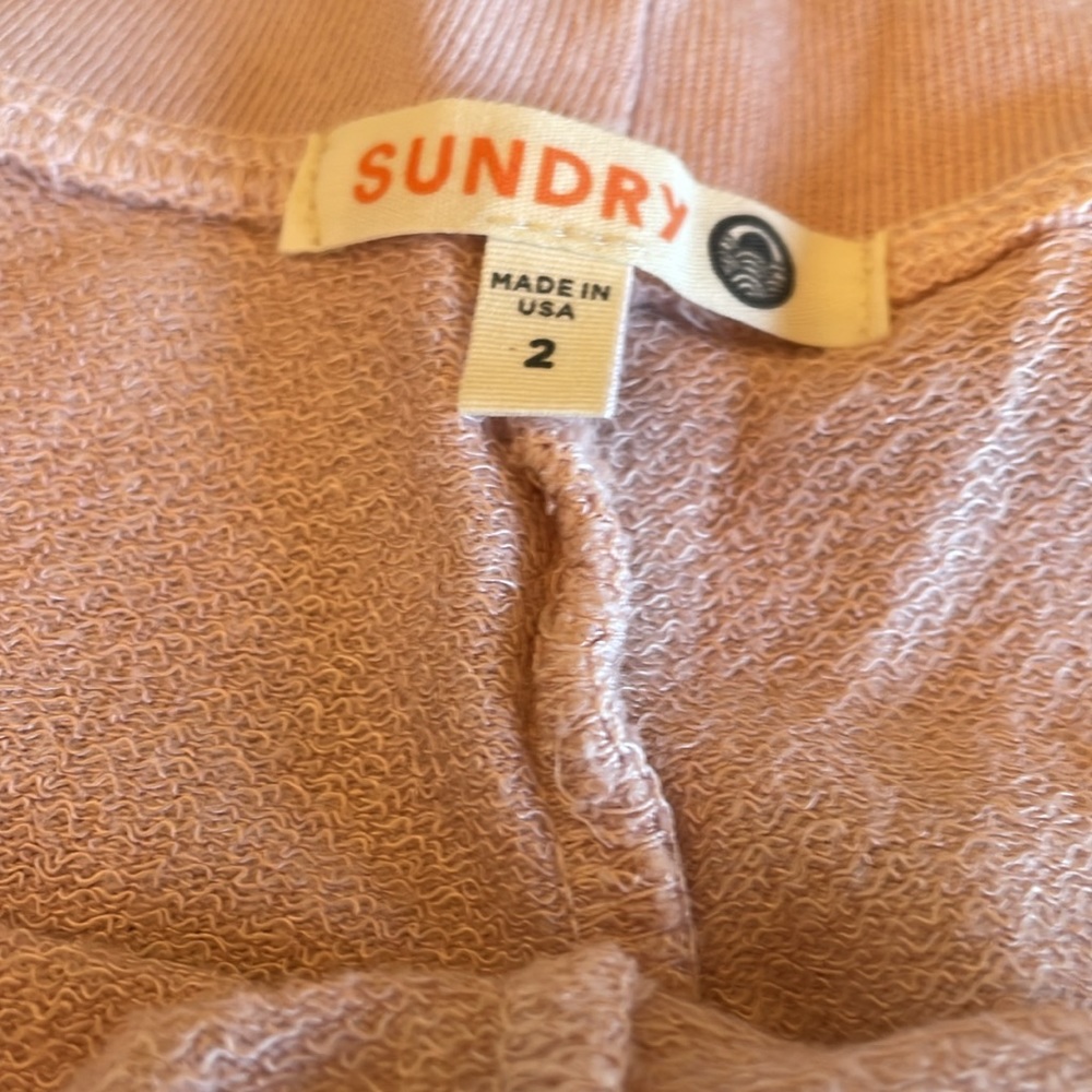 Sundry size 2 light pink sweatpants with stars and hearts down one side - Picture 3 of 5